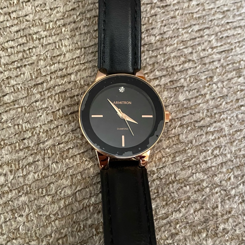 Armitron Watch - Picture 2 of 3